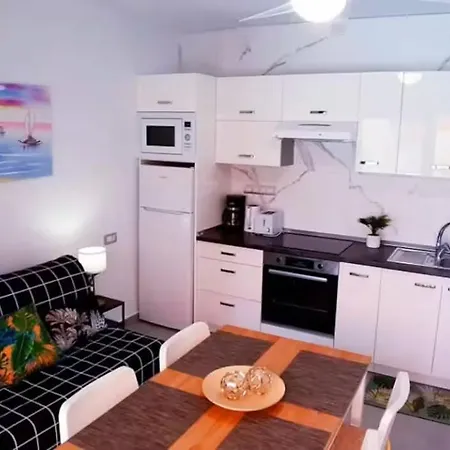 Sunny Pool Patio - 2 Bedrooms 2 Baths Lejlighed Costa Adeje (Tenerife)