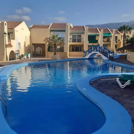 Sunny Pool Patio - 2 Bedrooms 2 Baths Apartment Costa Adeje (Tenerife)