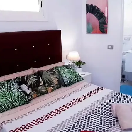 Daire Sunny Pool Patio - 2 Bedrooms 2 Baths