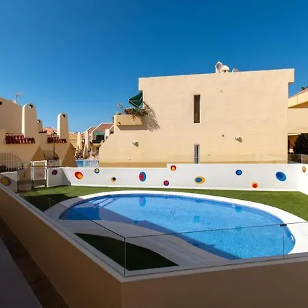 아파트 Sunny Pool Patio - 2 Bedrooms 2 Baths