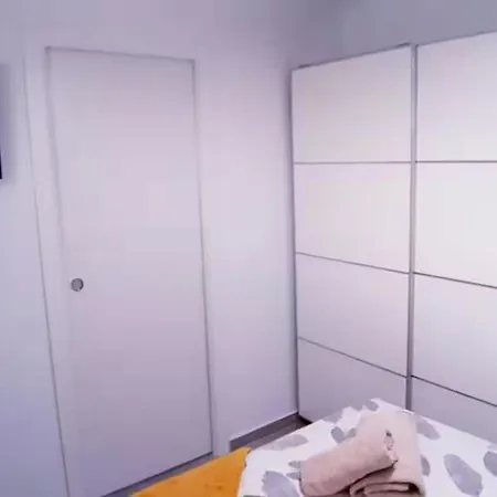 아파트 Sunny Pool Patio - 2 Bedrooms 2 Baths